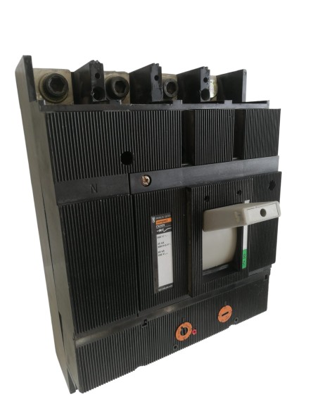 COMPACT C630N AUTOMATIC CIRCUIT BREAKER 4P 630A 35KA